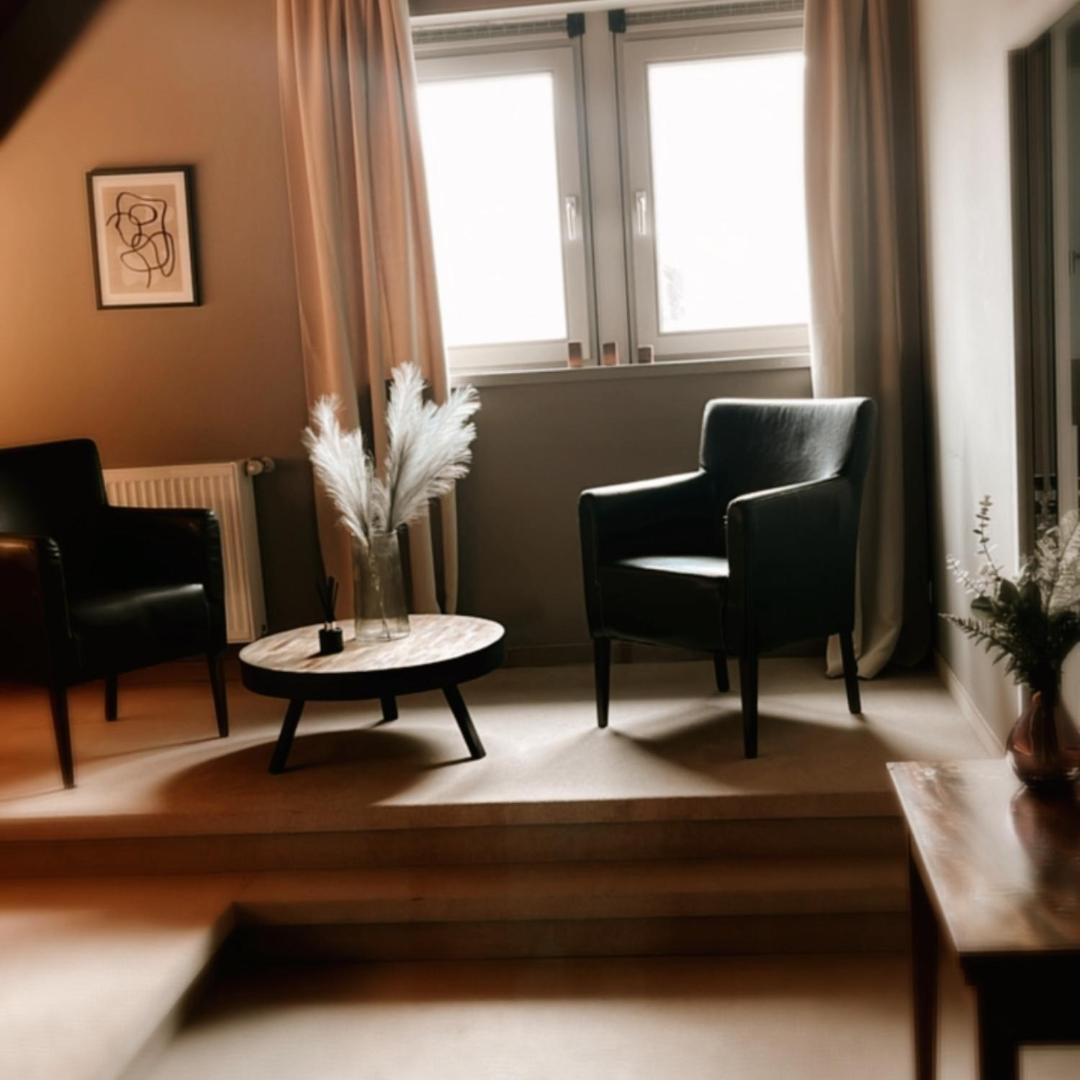 ルーセラーレ Logies Park Rodenbach Bed & Breakfast エクステリア 写真
